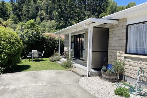 16-Outside-with-parking-Large